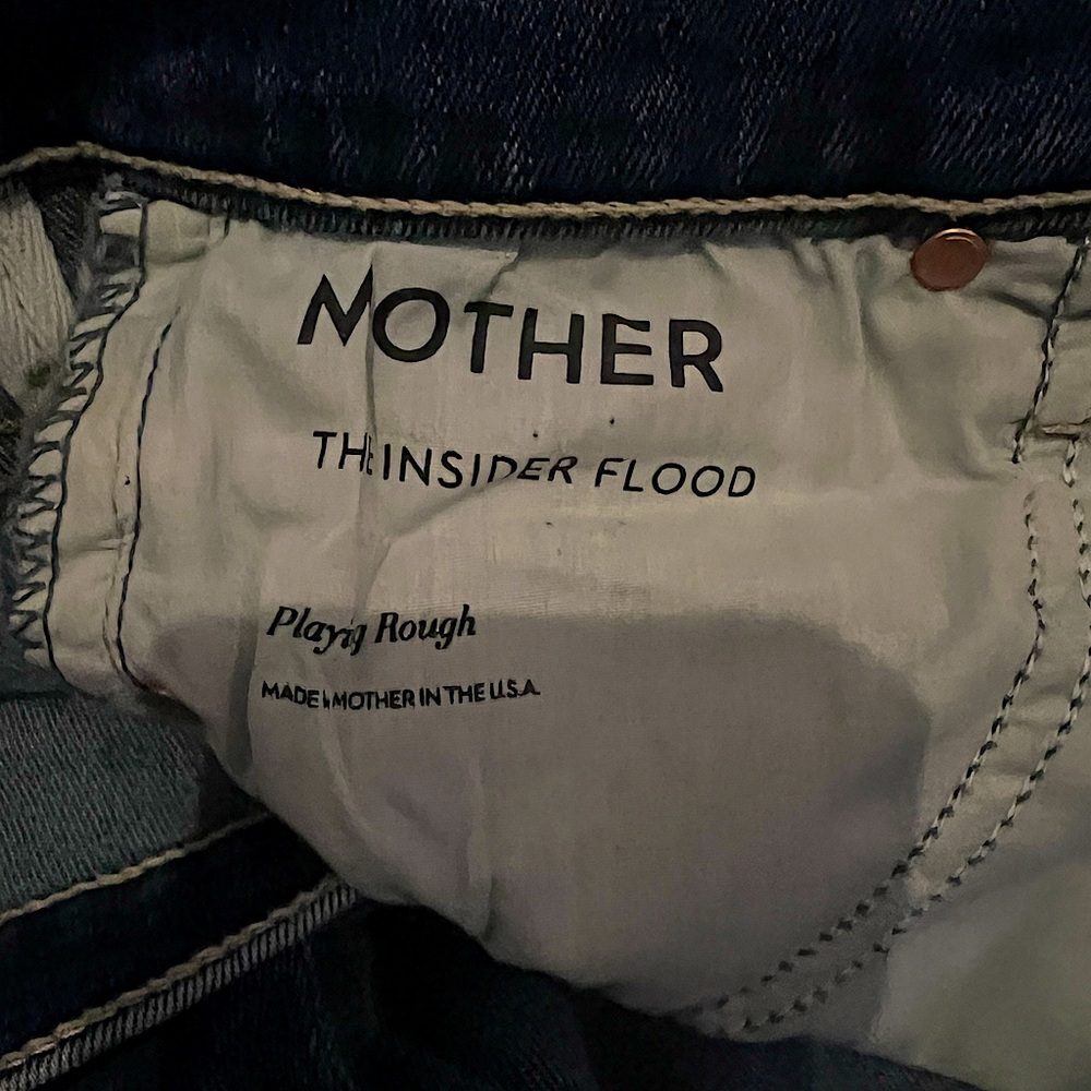 MOTHER NWOT The Insider Flood Distressed Jeans